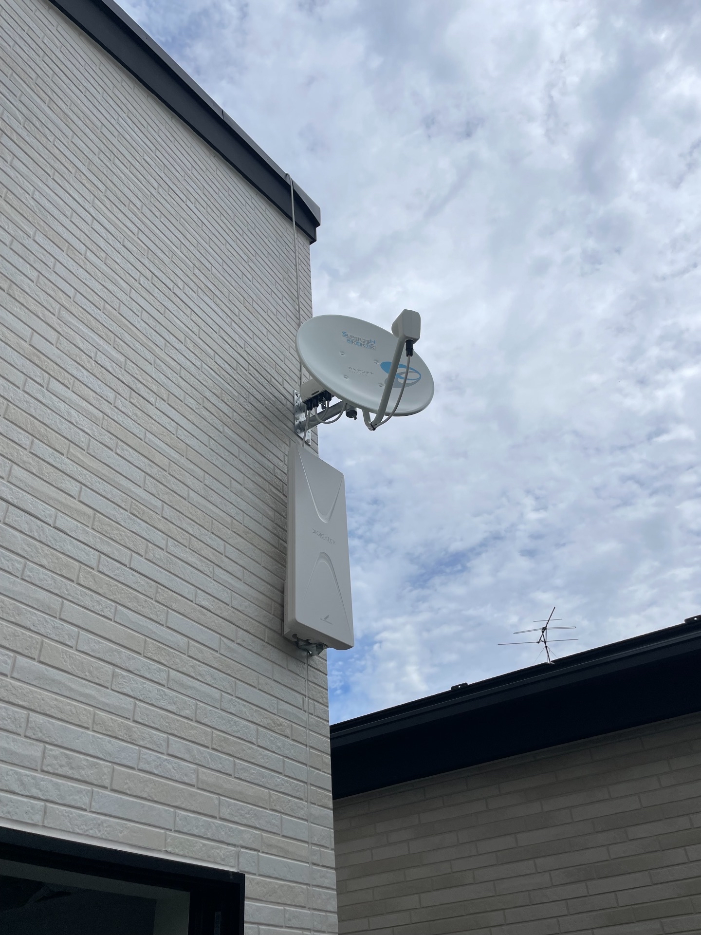 東京都江戸川区｜アンテナ工事（デザイン＋BSCS）