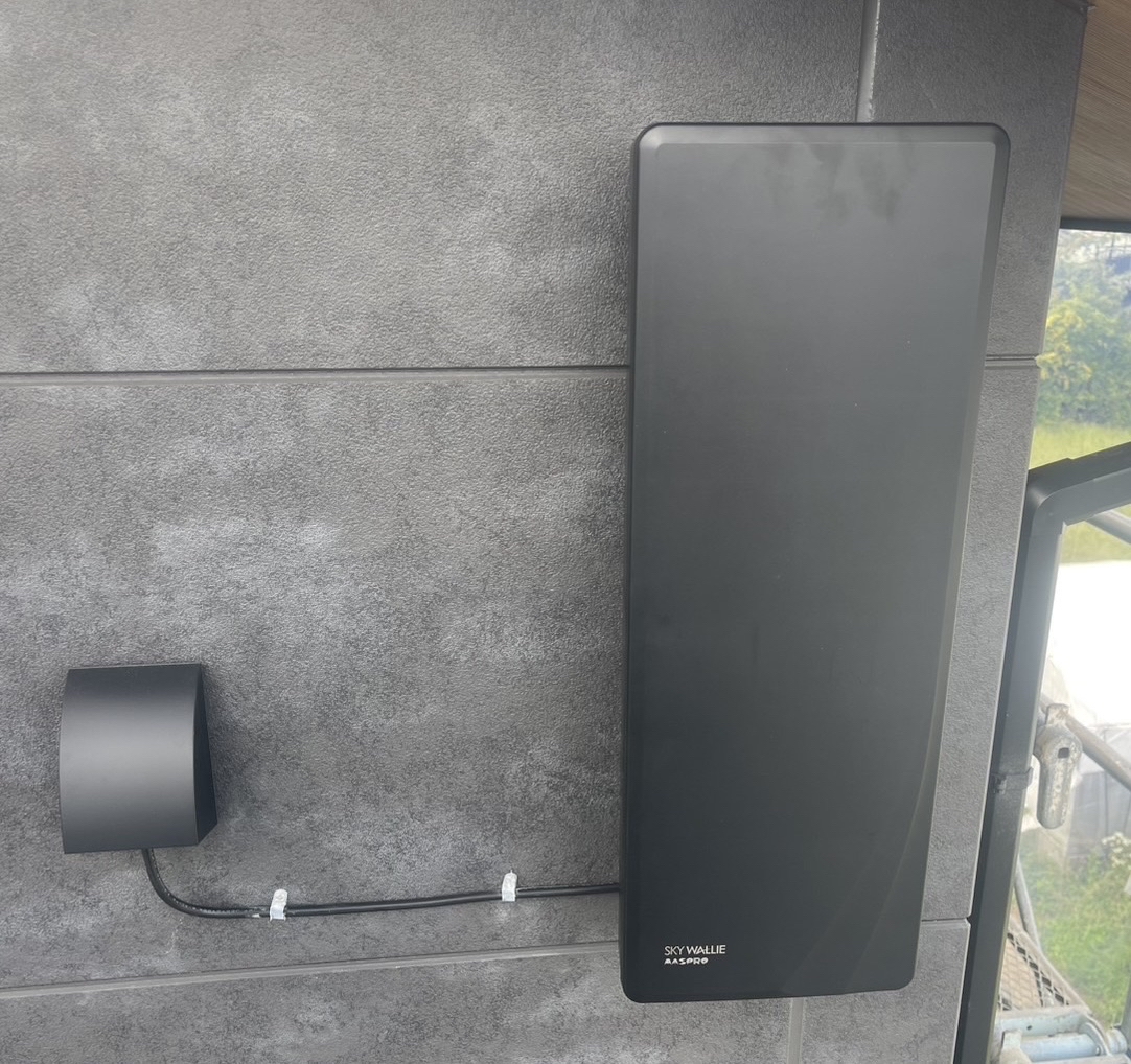 長野県上田市｜アンテナ工事（デザイン）