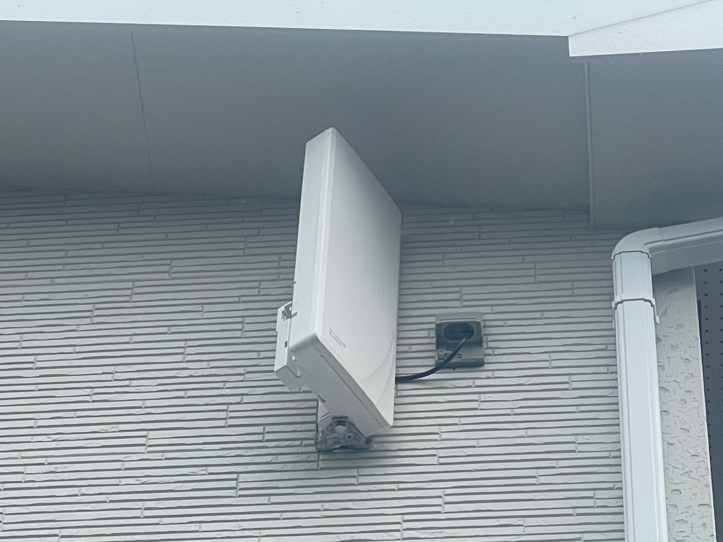 新潟県新発田市｜アンテナ工事（デザイン）