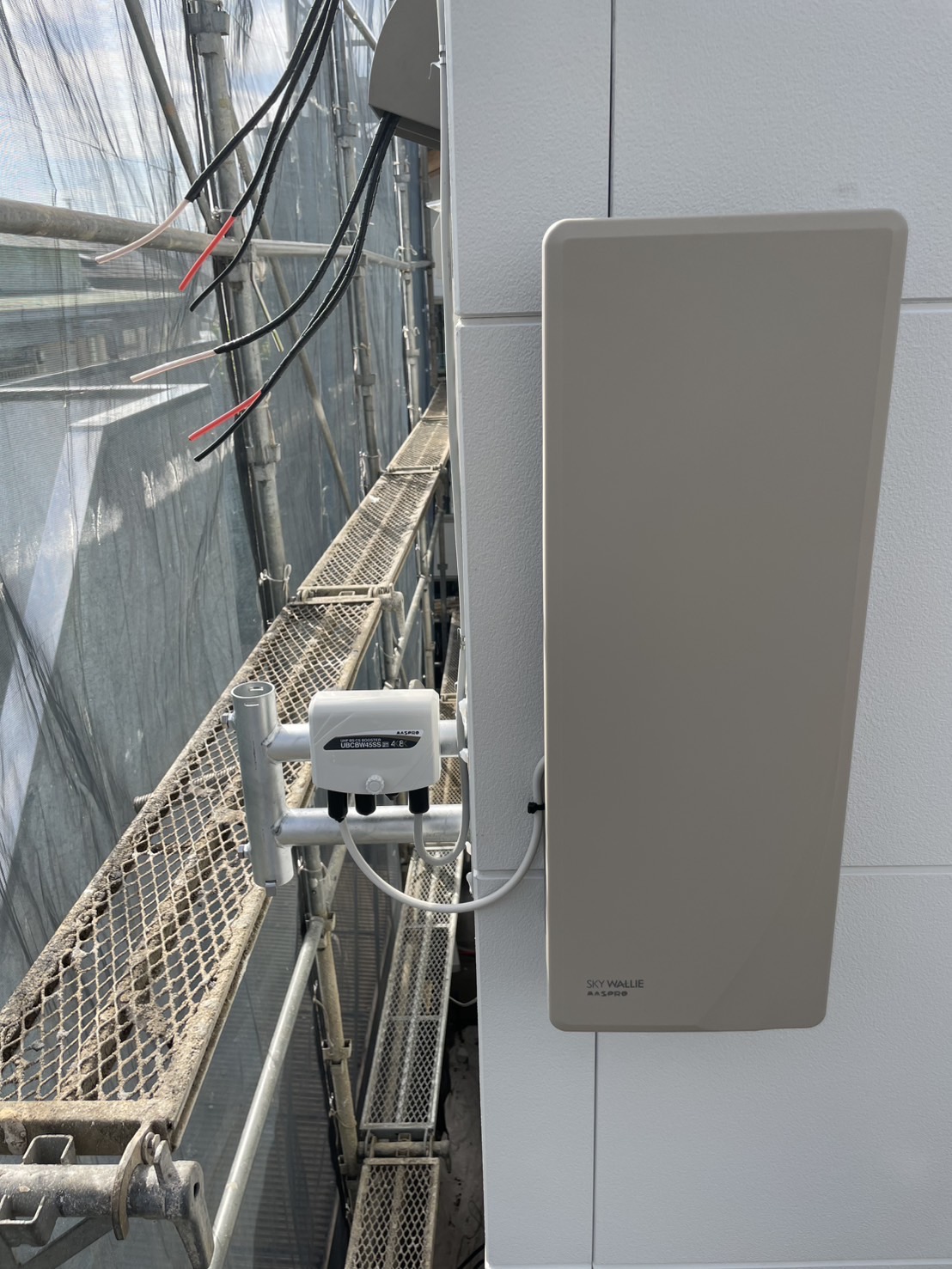 東京都世田谷区｜アンテナ工事（デザイン）