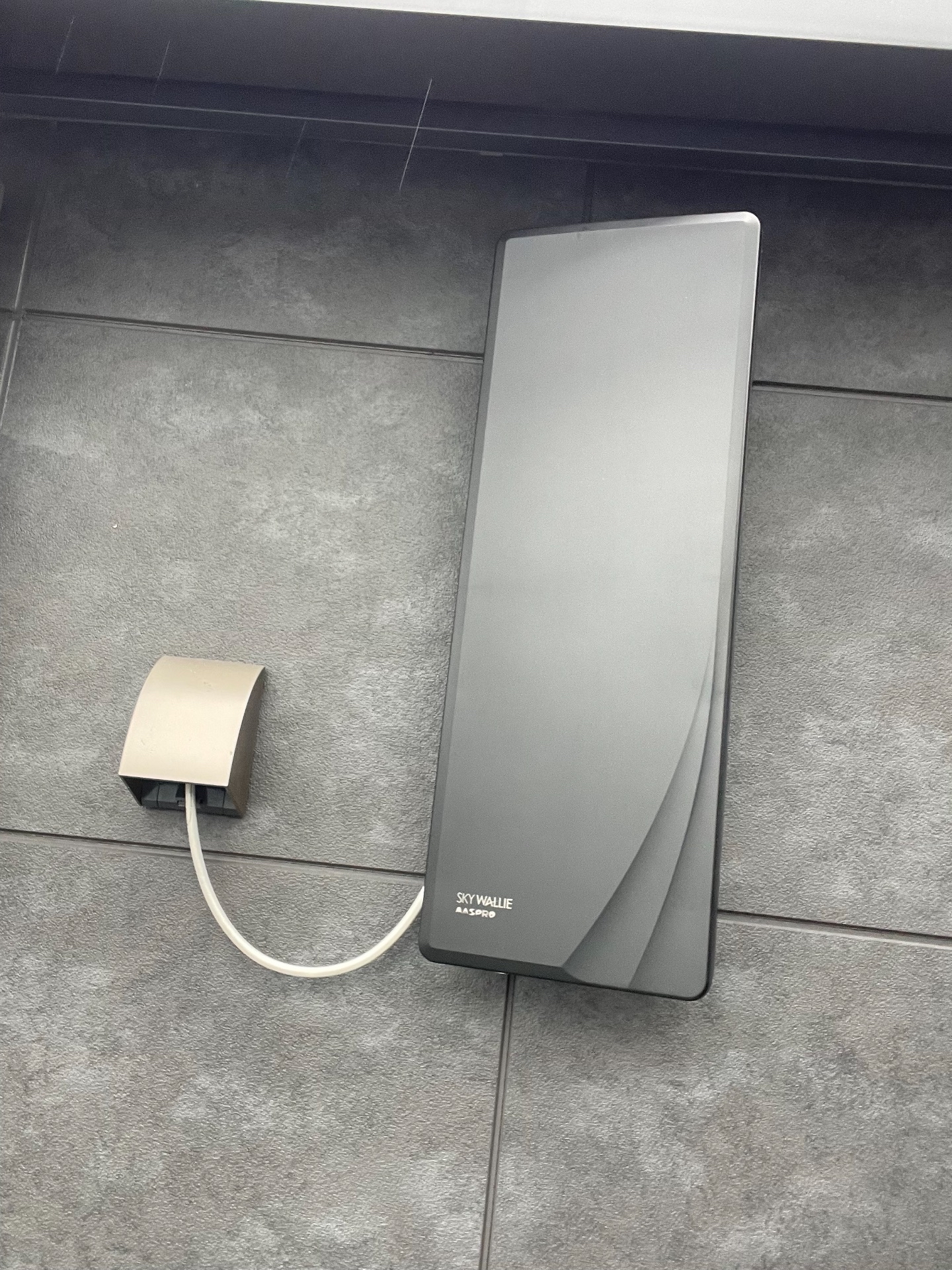 東京都福生市｜アンテナ工事（デザイン）