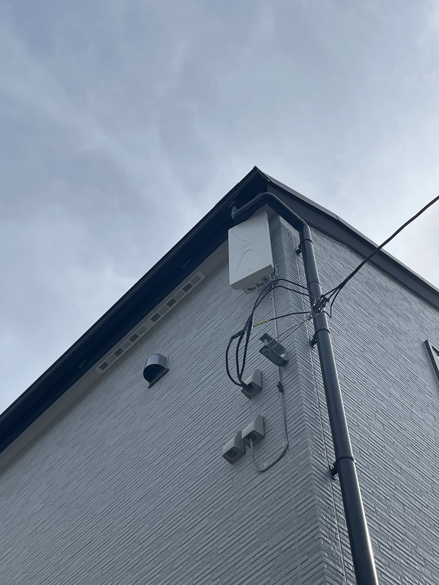 神奈川県横浜市金沢区｜アンテナ工事（デザイン）