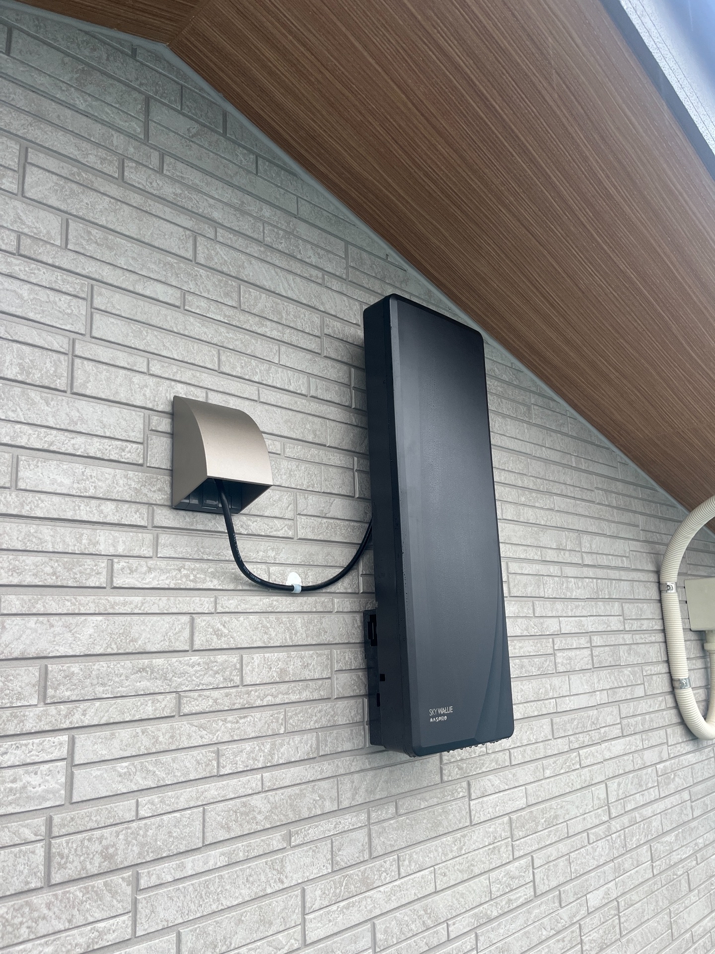 茨城県水戸市｜アンテナ工事（デザイン）