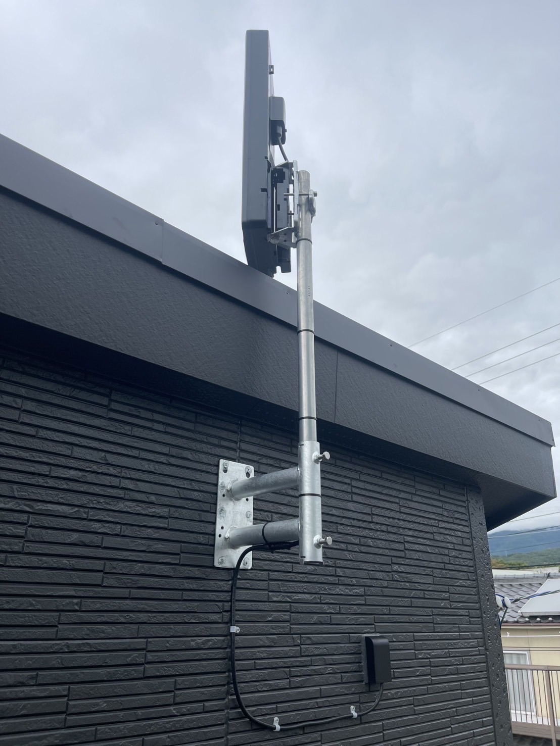 長野県小諸市｜アンテナ工事（デザイン）
