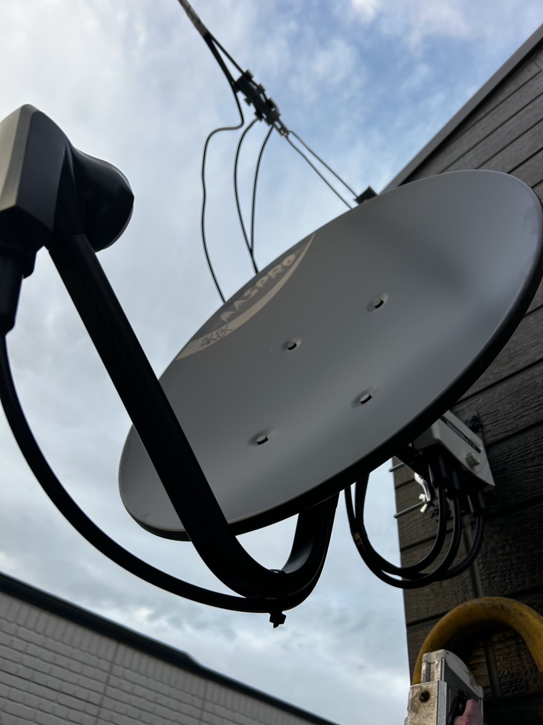 埼玉県さいたま市北区｜アンテナ工事（デザイン＋BSCS）