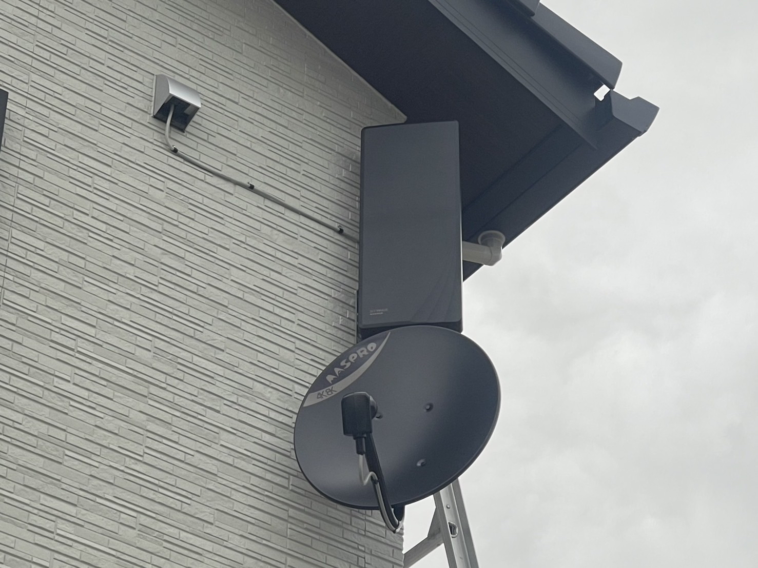 埼玉県さいたま市浦和区｜アンテナ工事（デザイン＋BSCS）