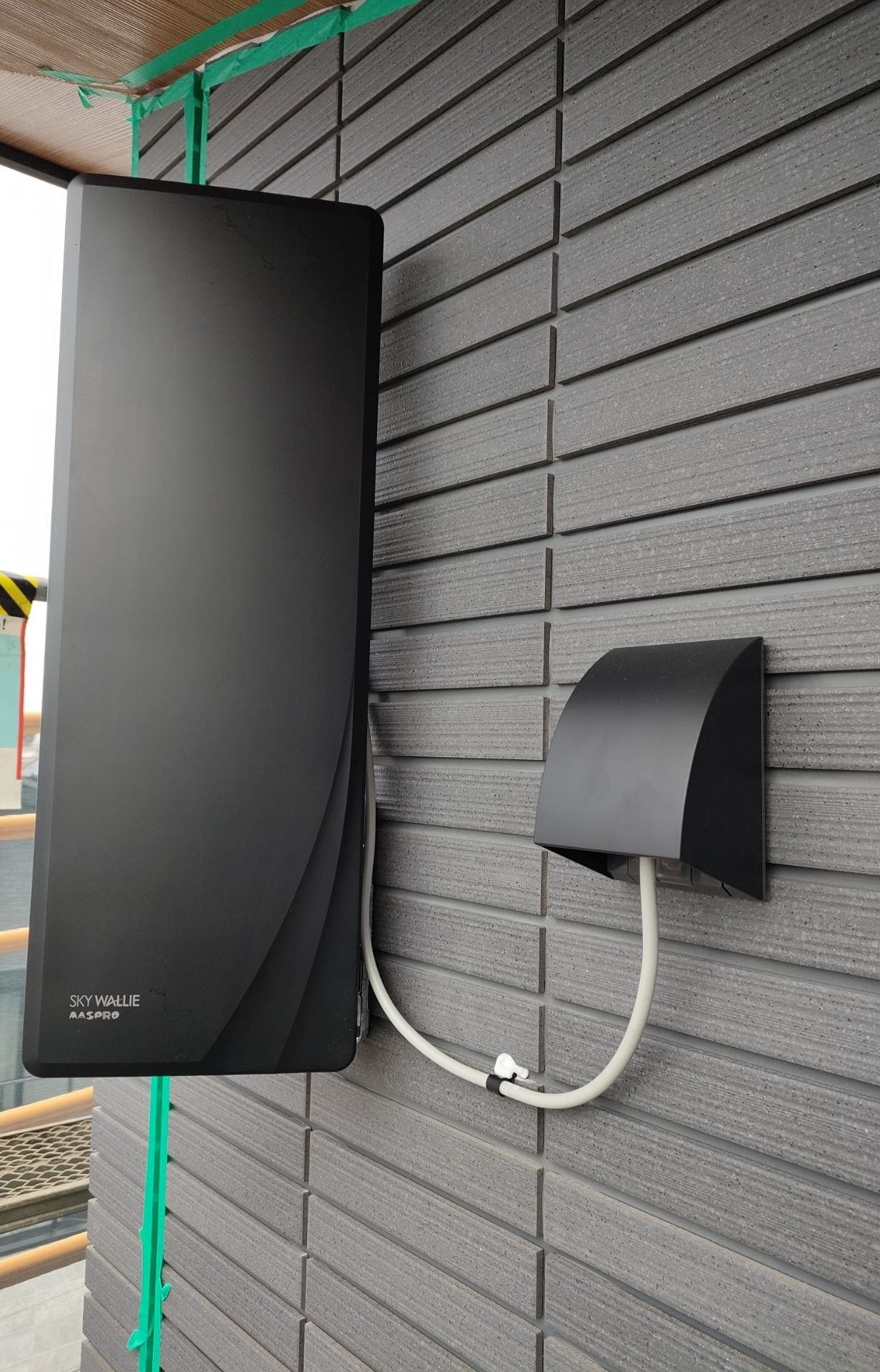 千葉県船橋市｜アンテナ工事（デザイン）