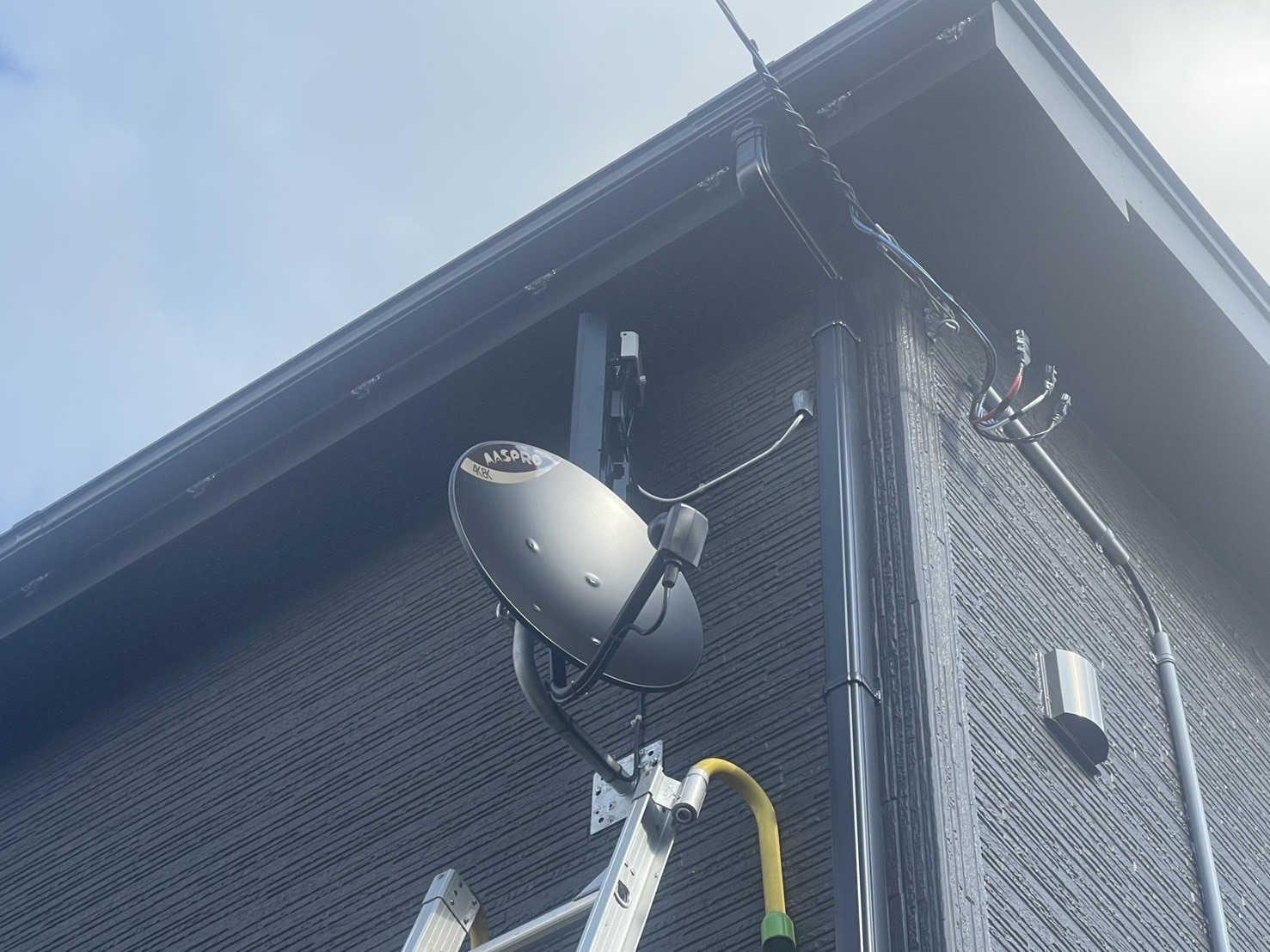 新潟県見附市｜アンテナ工事（デザイン＋BSCS）