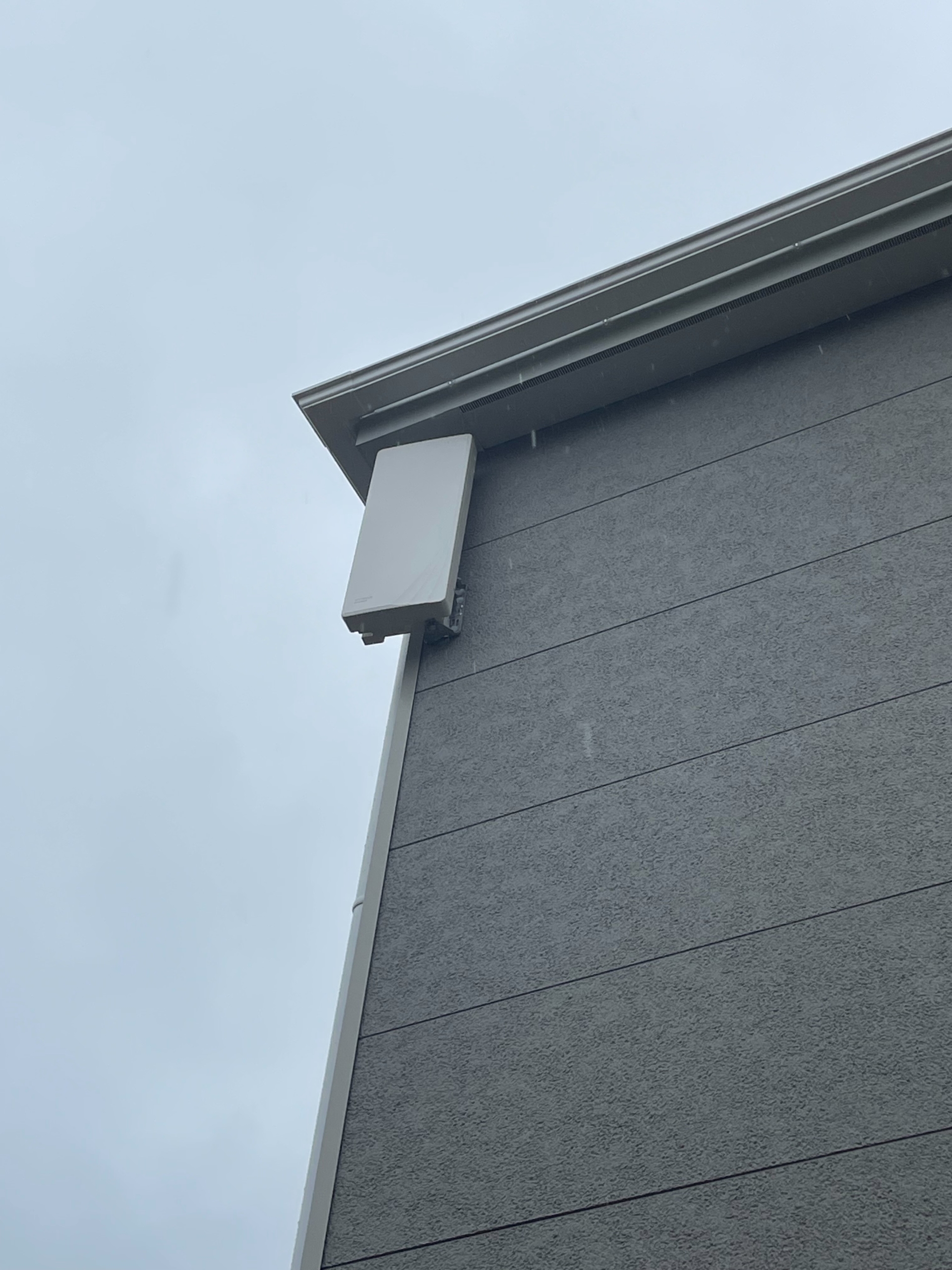 千葉県富里市｜アンテナ工事（デザイン）