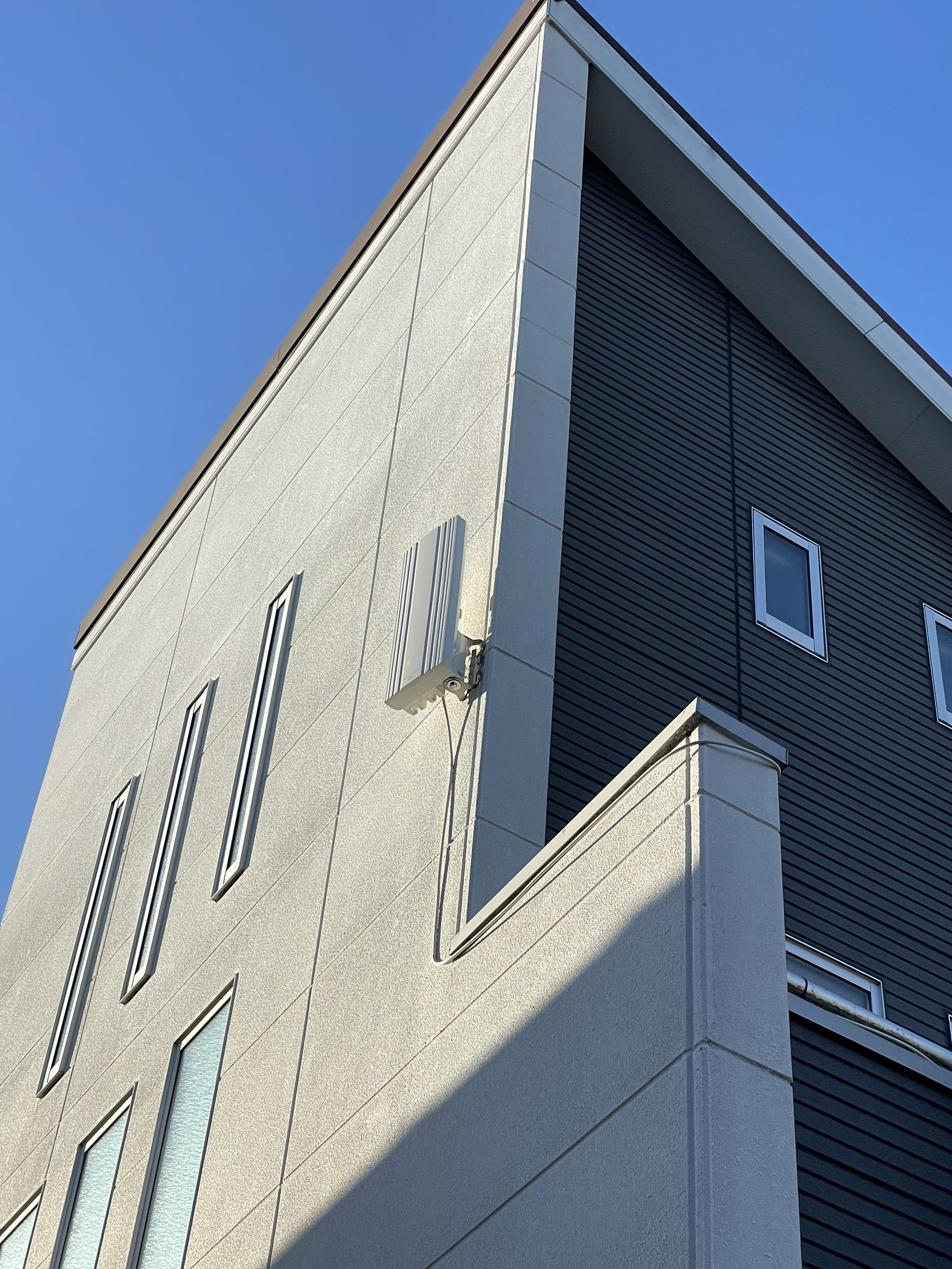 埼玉県三郷市｜アンテナ工事（デザイン）