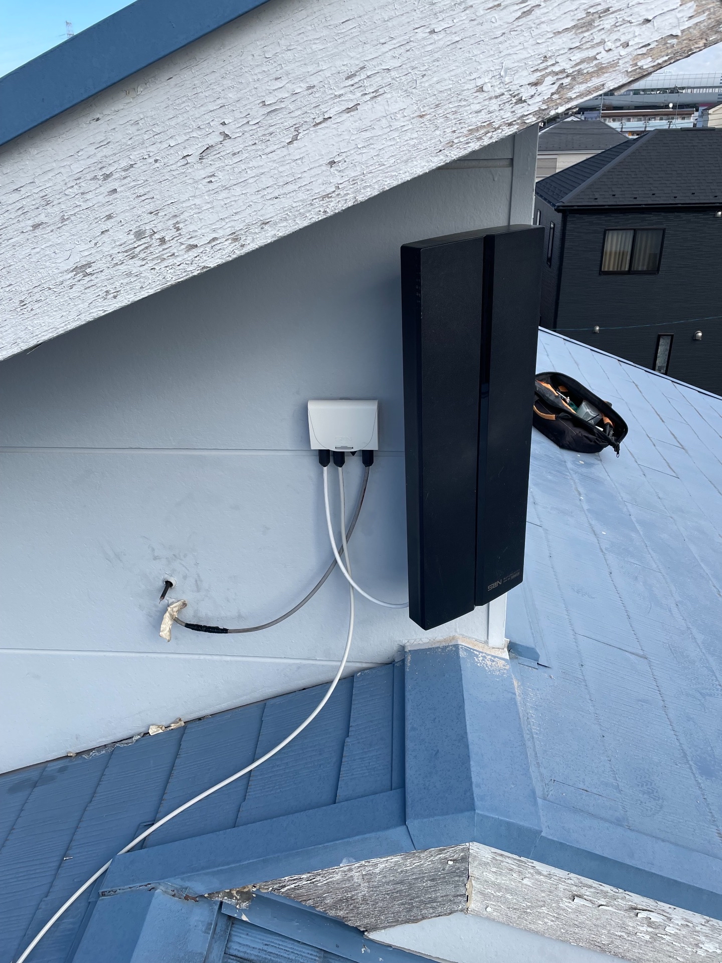 埼玉県三郷市｜アンテナ工事（デザイン）