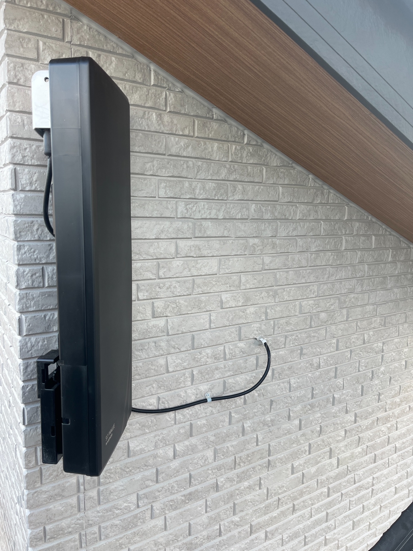 茨城県那珂市｜アンテナ工事（デザイン）