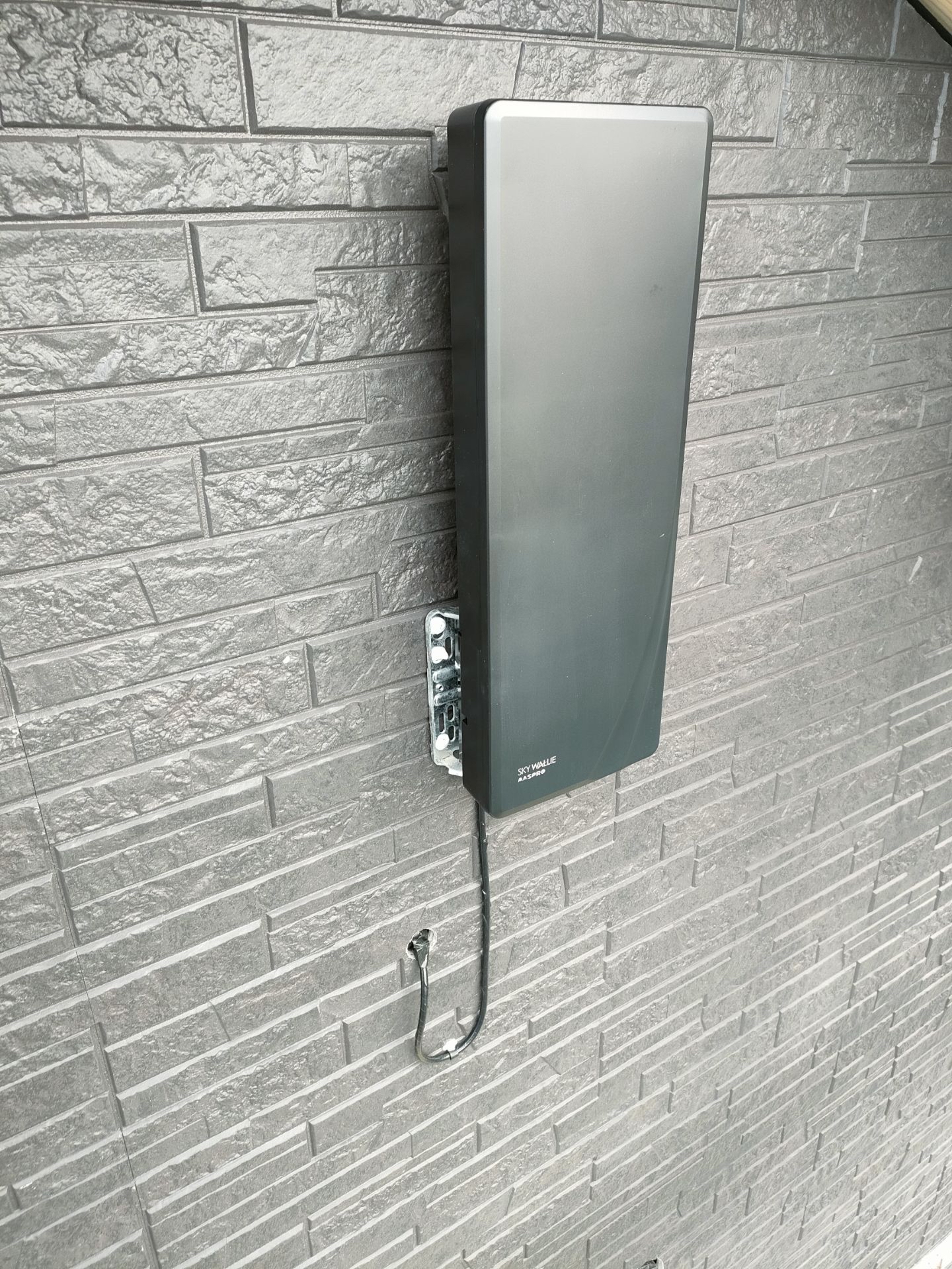 千葉県木更津市｜アンテナ工事（デザイン）