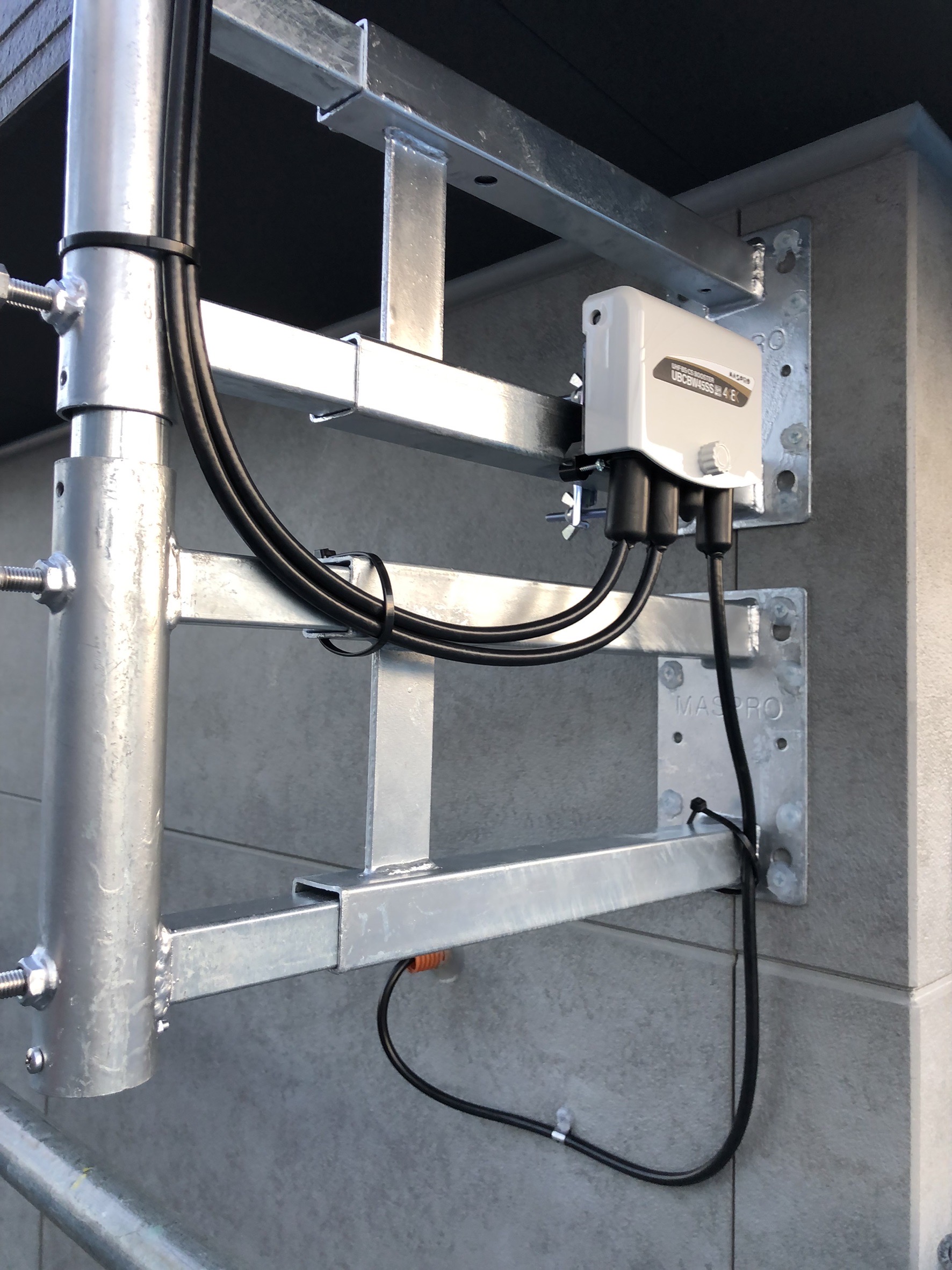 静岡県掛川市｜アンテナ工事（ユニコーン＋BSCS）