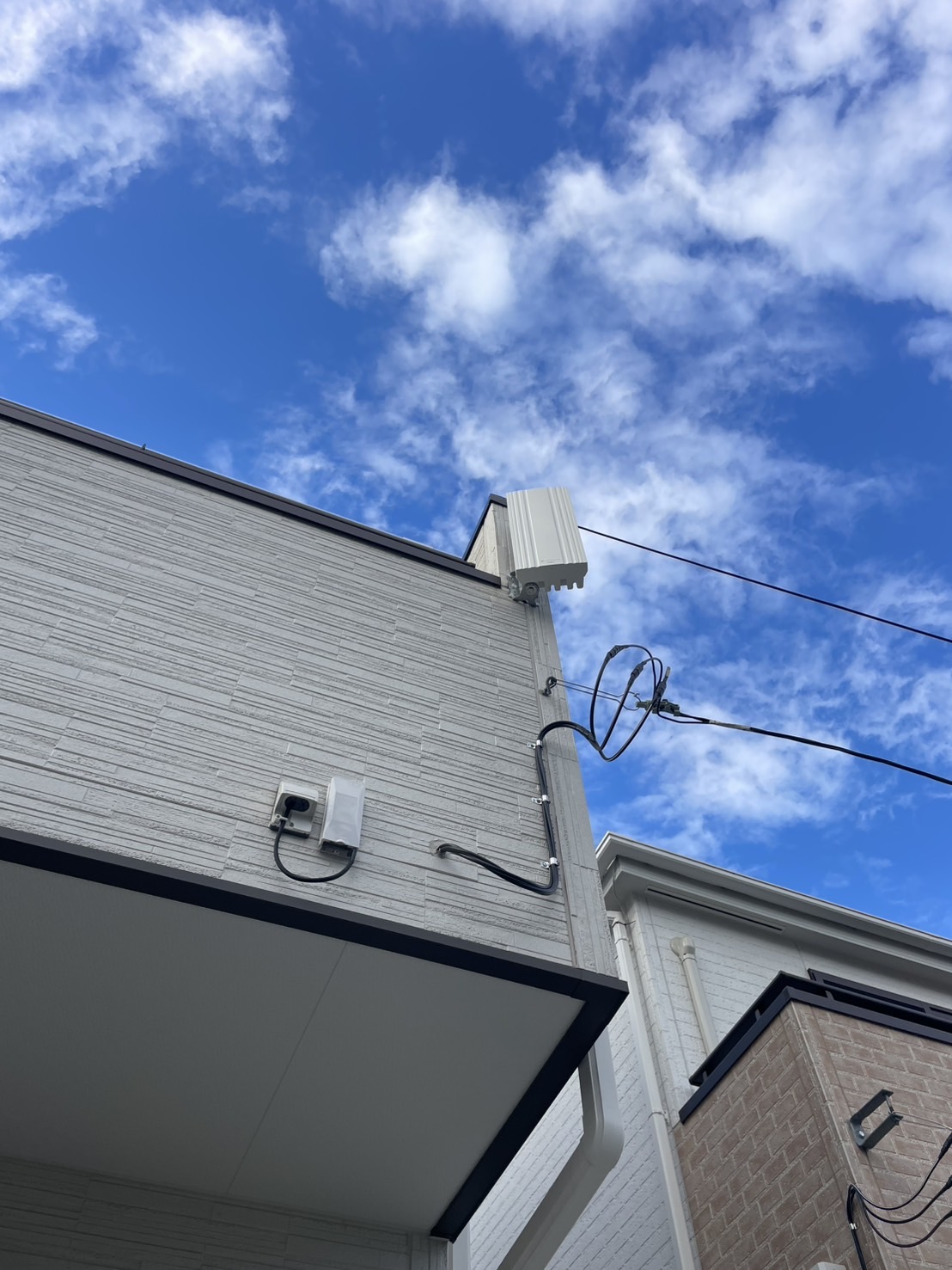 埼玉県三郷市｜アンテナ工事（デザイン）