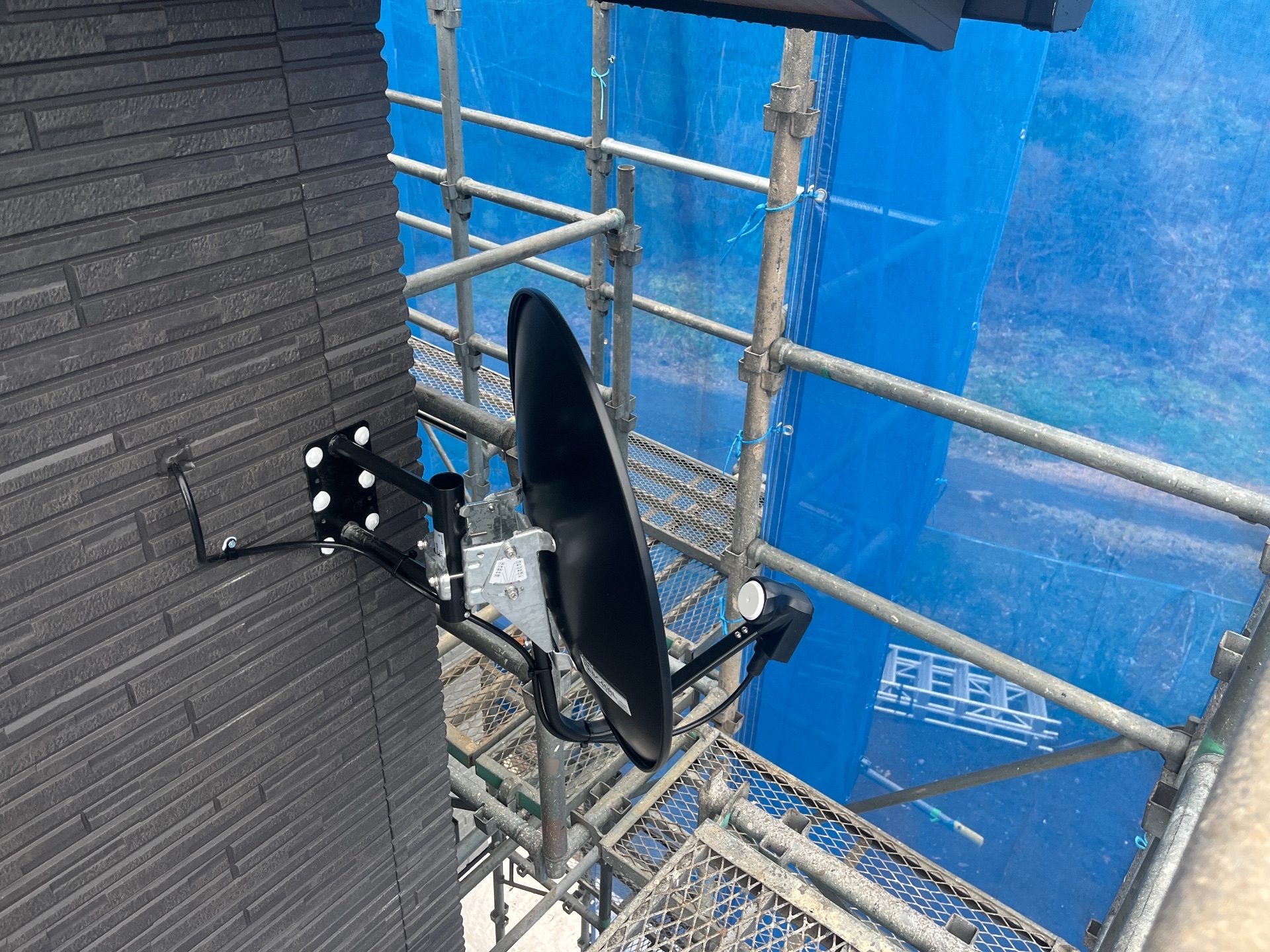 茨城県石岡市｜アンテナ工事（高性能＋BSCS）