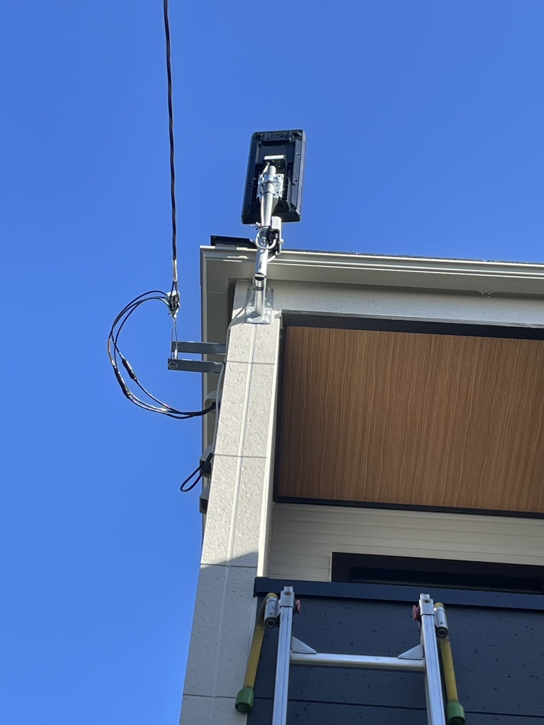 神奈川県座間市｜アンテナ工事（デザイン）