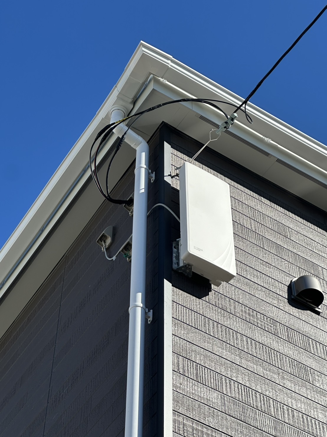 千葉県香取市｜アンテナ工事（デザイン）