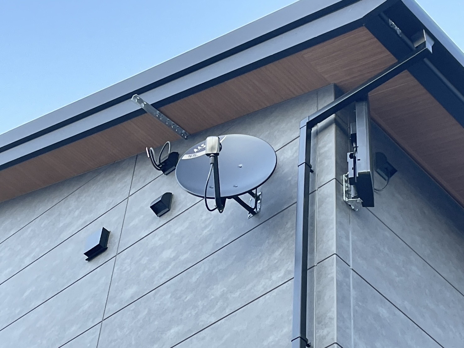 長野県千曲市｜アンテナ工事（デザイン＋BSCS）