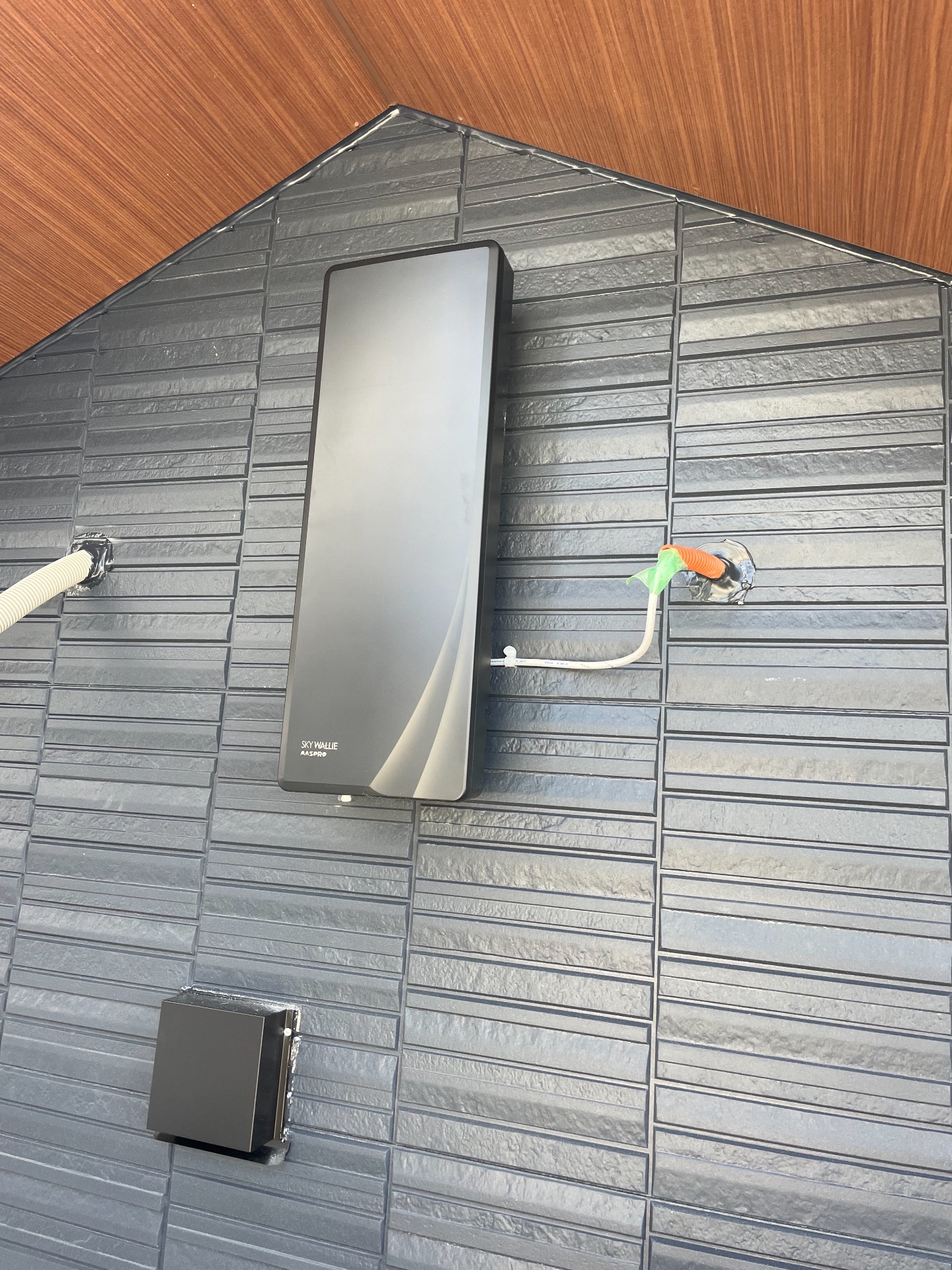 東京都狛江市｜アンテナ工事（デザイン）