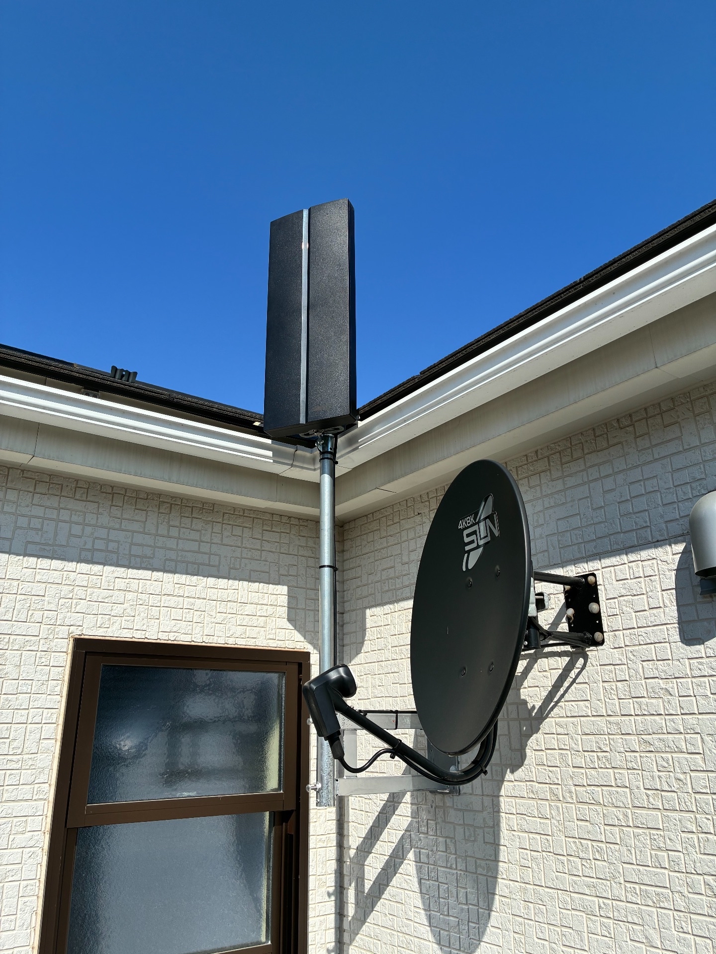 埼玉県加須市｜アンテナ工事（デザイン+BSCS）