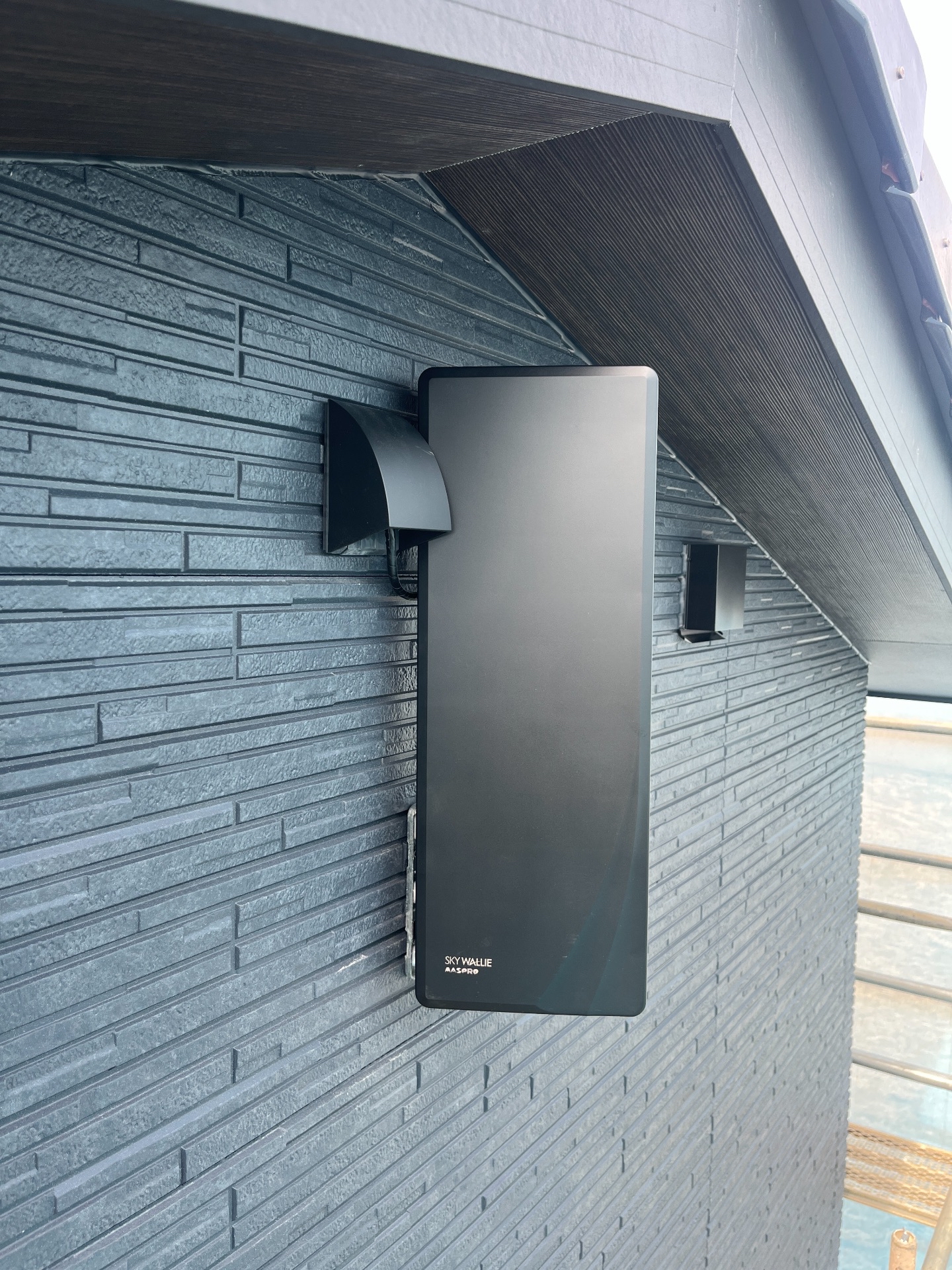 埼玉県加須市｜アンテナ工事（デザイン）