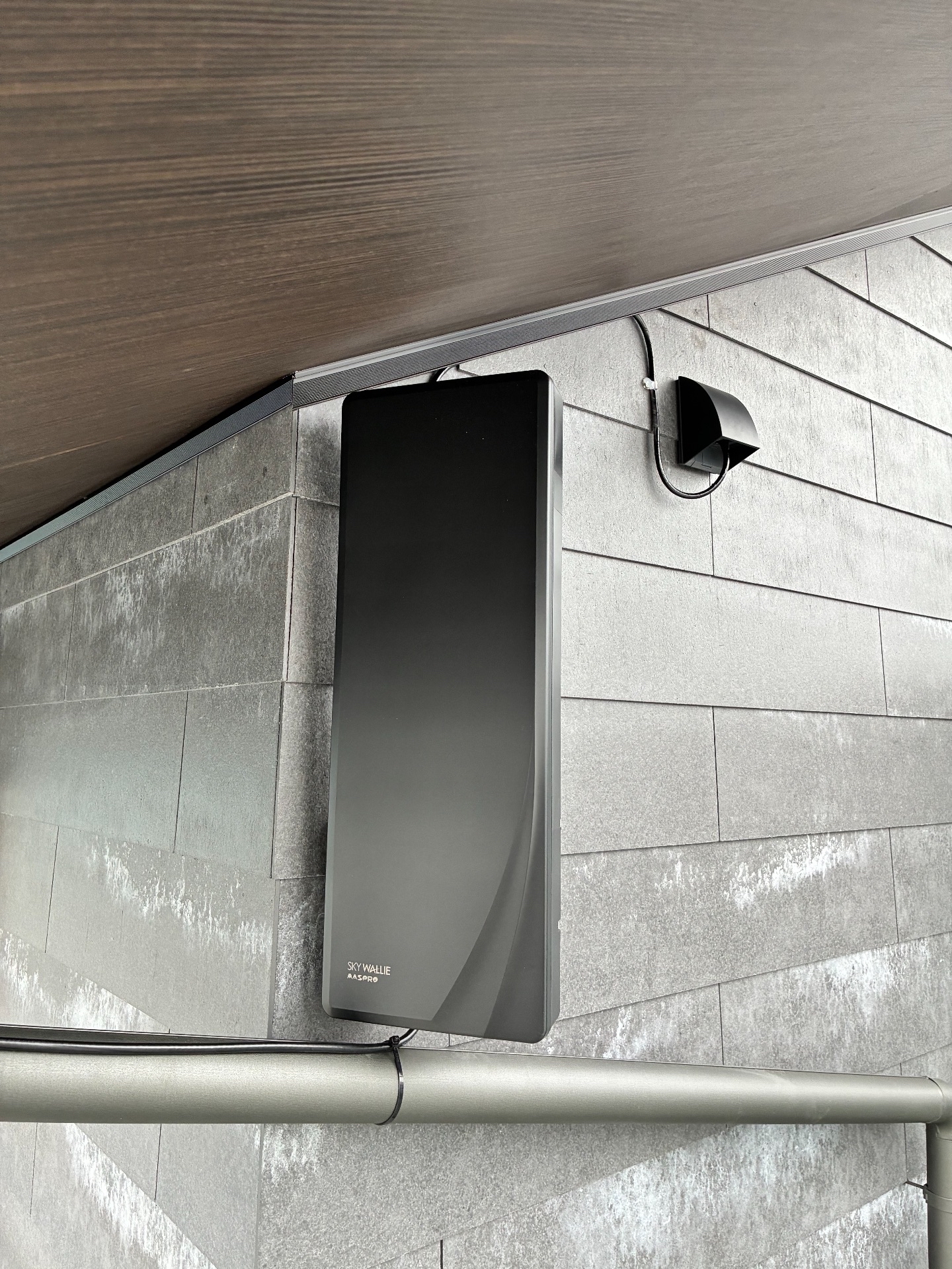 栃木県宇都宮｜アンテナ工事（デザイン＋BSCS）